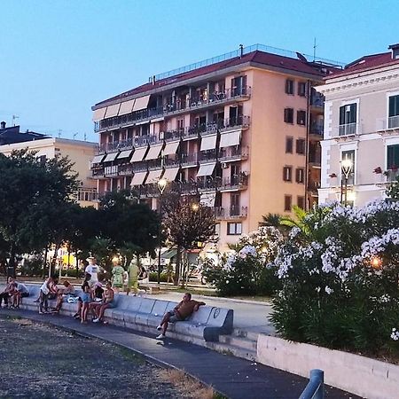 Stabiae Blu Apartment Castellammare di Stabia Eksteriør bilde